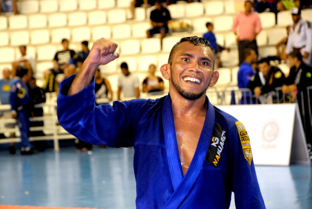 Paulo André Oliveira - Amazonense da Monteiro - campeão do adulto faixa preta galo (Foto: Emanuel Mendes Siqueira)